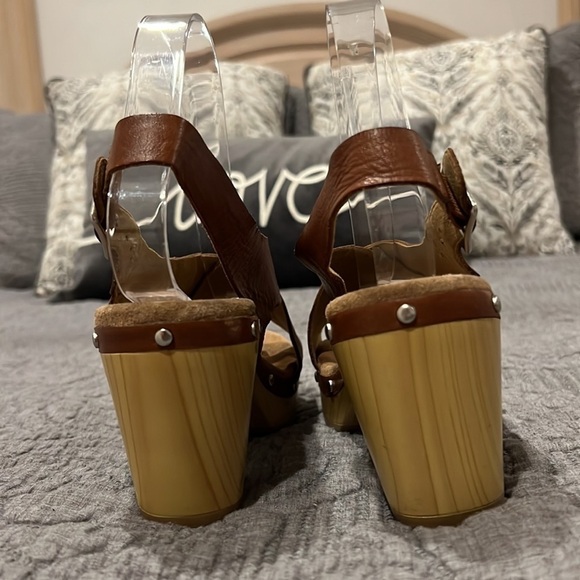 Clarks Womens Leather Boho Platforms With Studs Size 7.5 - Picture 4 of 13